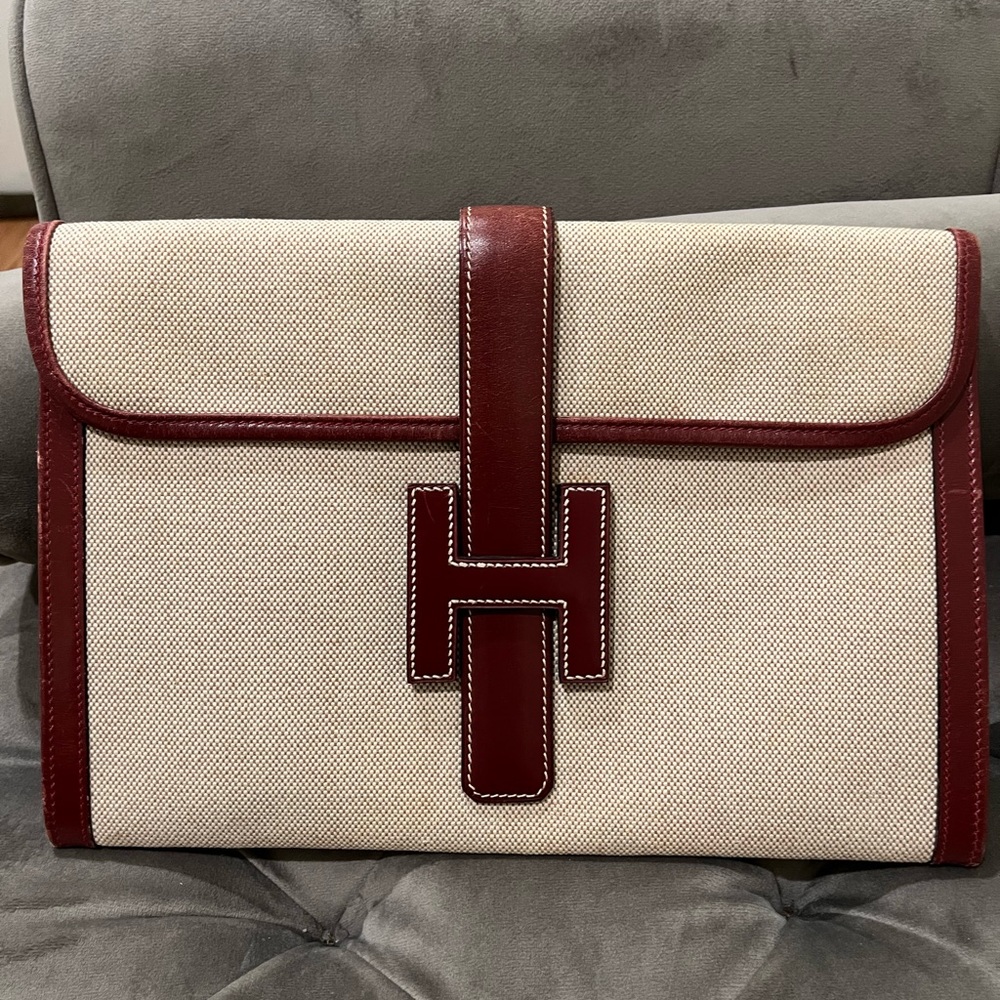 💯% Authentic Vintage Hermes H Jige clutch